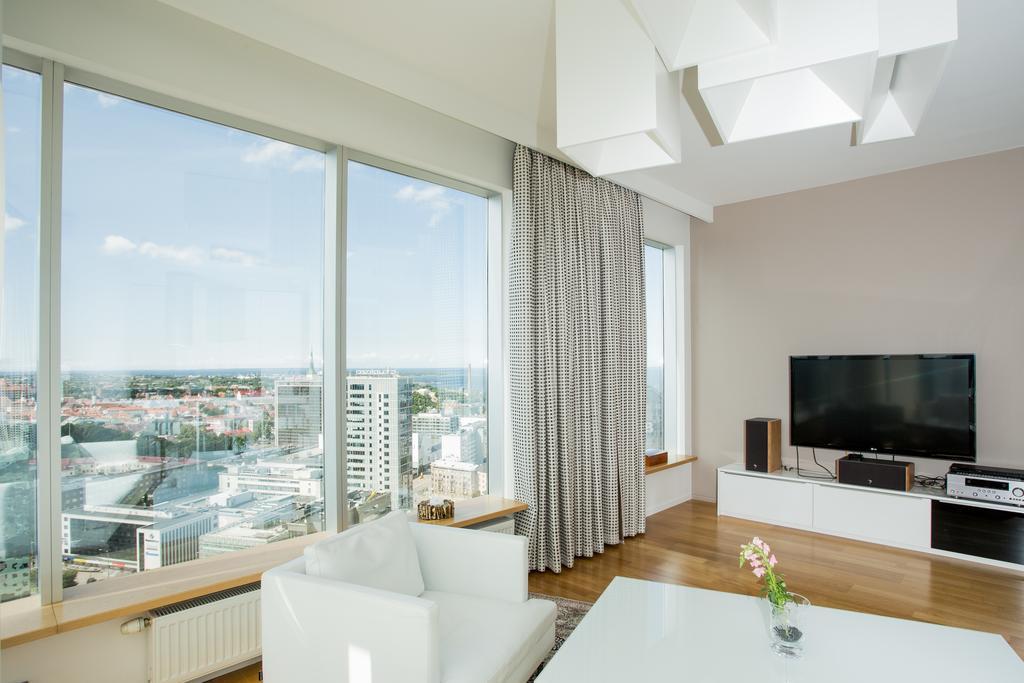 Swisshome Luxurious Apartment Tallinn Exterior photo